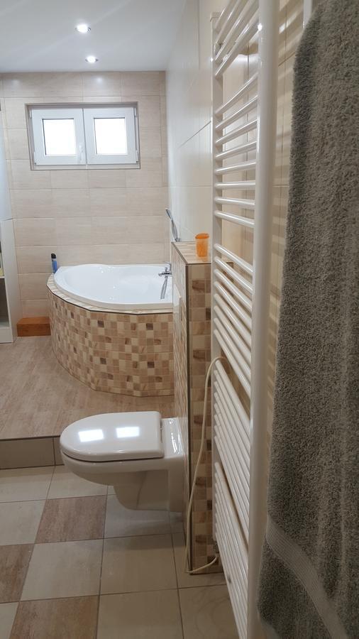 Apartmany Za Sakurou Hodonín エクステリア 写真